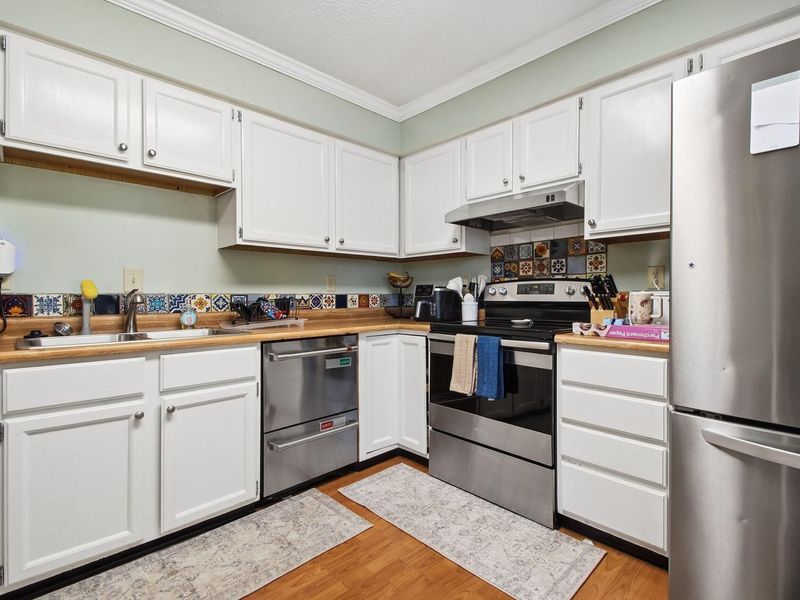 638 Executive Boulevard , Delaware, OH 43015 Photo 6
