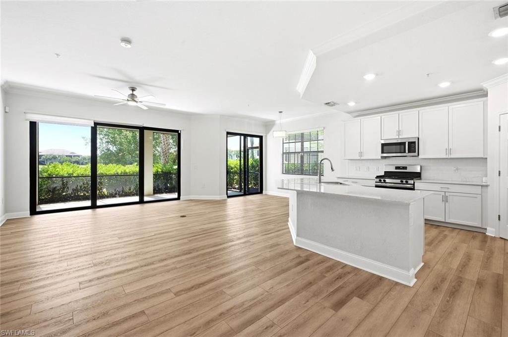 2165 Frangipani Cir , Unit 102, Naples, FL 34120 Photo