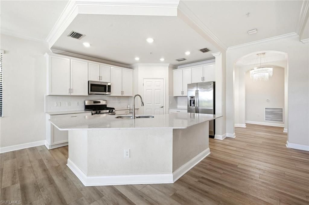 2165 Frangipani Cir , Unit 102, Naples, FL 34120 Photo