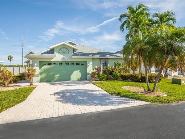 3762 Sabal Springs BLVD , NORTH FORT MYERS, FL 33917