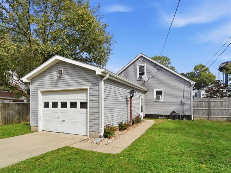 225 N Broadway Street, Lynchburg, OH 45142 Photo 39
