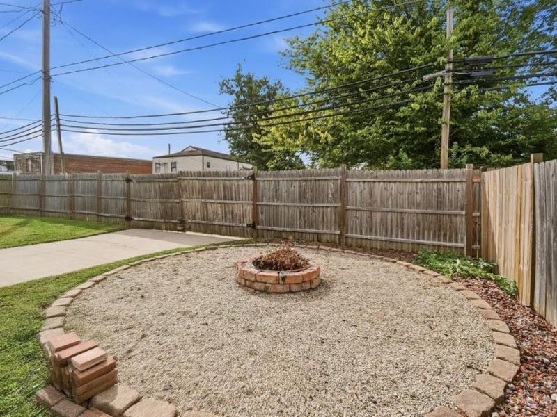 225 N Broadway Street, Lynchburg, OH 45142 Photo 43