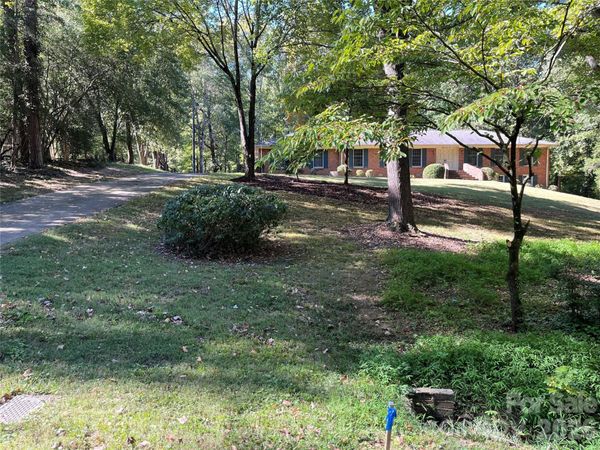 8310 County Downs Lane , Charlotte, NC 28270