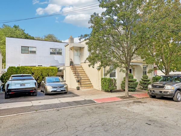 10 4th Street , New Rochelle, NY 10801