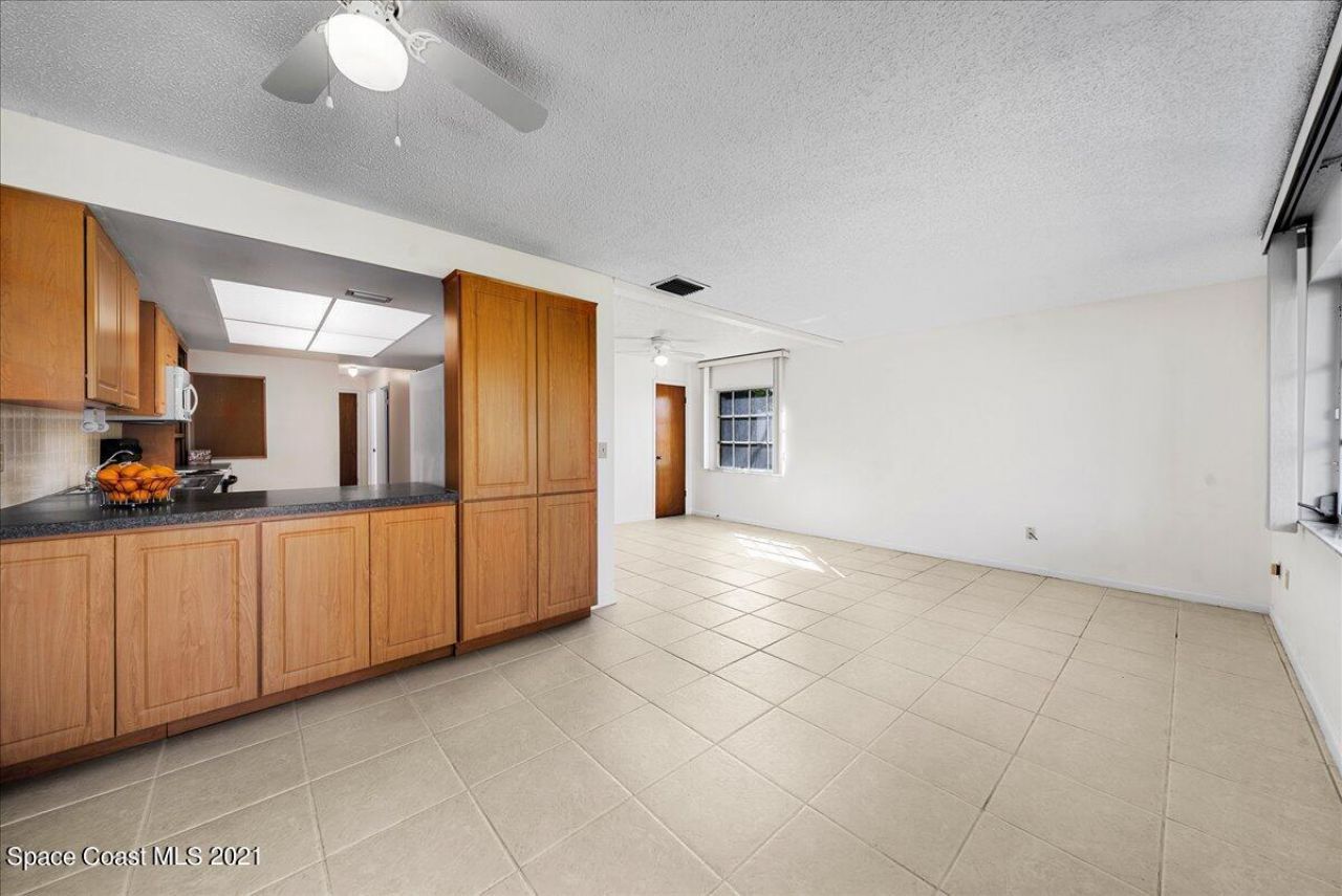 8520 Highway 1 , Unit B6, Sebastian, FL 32976 Photo