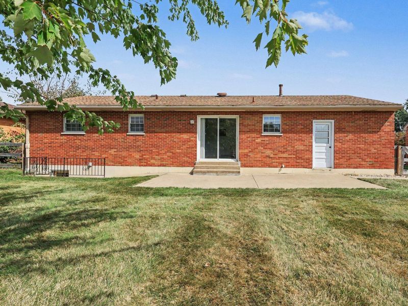 927 Villa Drive, Villa Hills, KY 41017 Photo 2