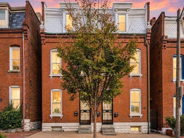 1309 Shenandoah Avenue , St Louis, MO 63104