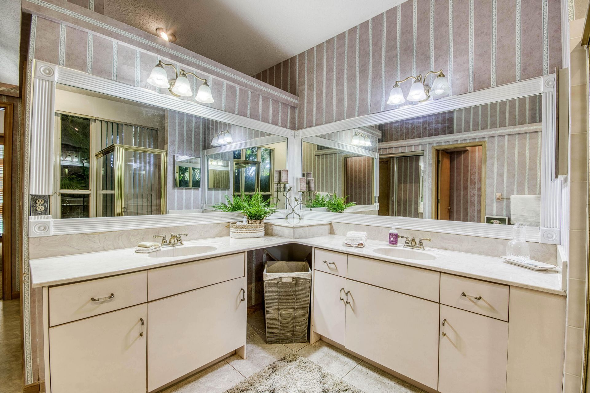 9260 Cypress Hollow Drive, Palm Beach Gardens, FL 33418 Photo