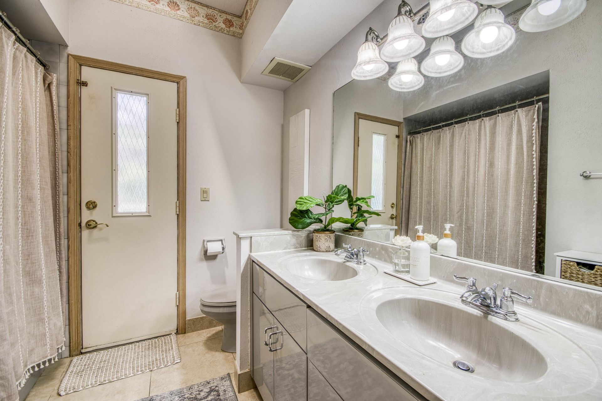 9260 Cypress Hollow Drive, Palm Beach Gardens, FL 33418 Photo