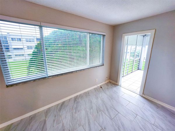 2300 PARK Lane, Unit 216, Hollywood, FL 33021