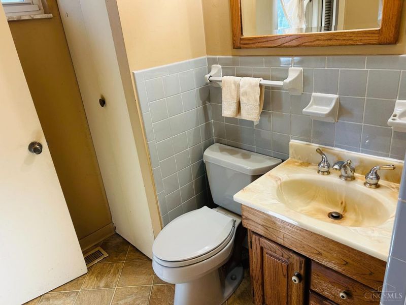 2585 Byrneside Drive, Colerain Township, OH 45239 Photo 10