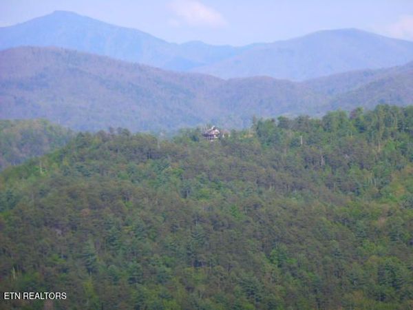521 Domar Court, Townsend, TN 37882