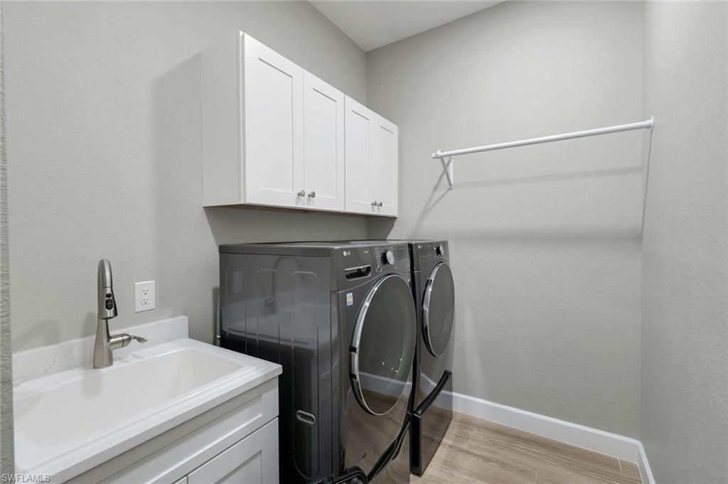 3126 Heather Glen Ct , Naples, FL 34114 Photo