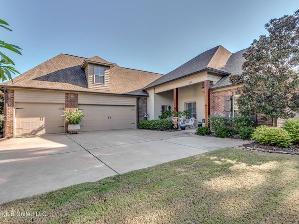 112 Tailfeather Drive, Madison, MS 39110