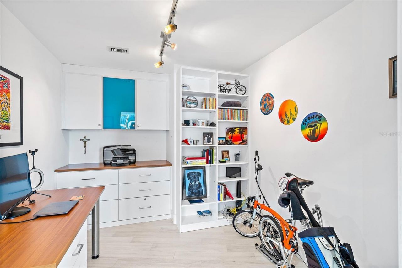 175 1st Street S, Unit 1003, Saint Petersburg, FL 33701 Photo