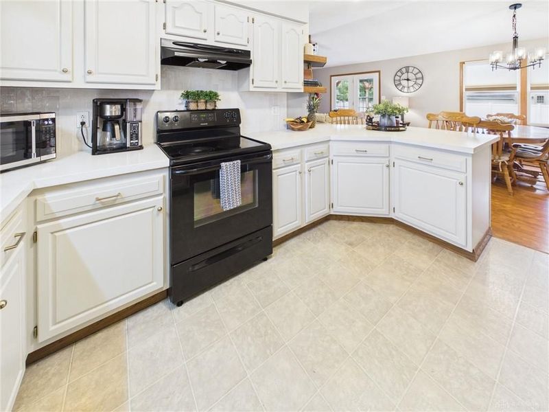 747 Birchwood Drive, Greenville, OH 45331 Photo 8