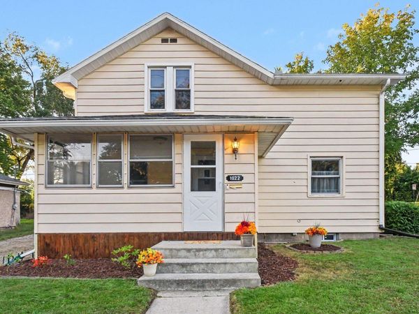 1022 W Lincoln Avenue, Goshen, IN 46526