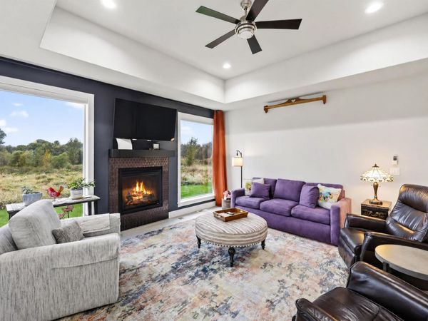 142 N Legacy Way, Sun Prairie, WI 53590