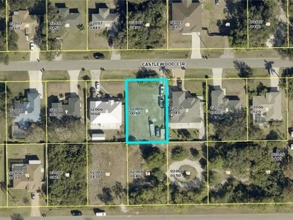 6230 Castlewood CIR , FORT MYERS, FL 33905