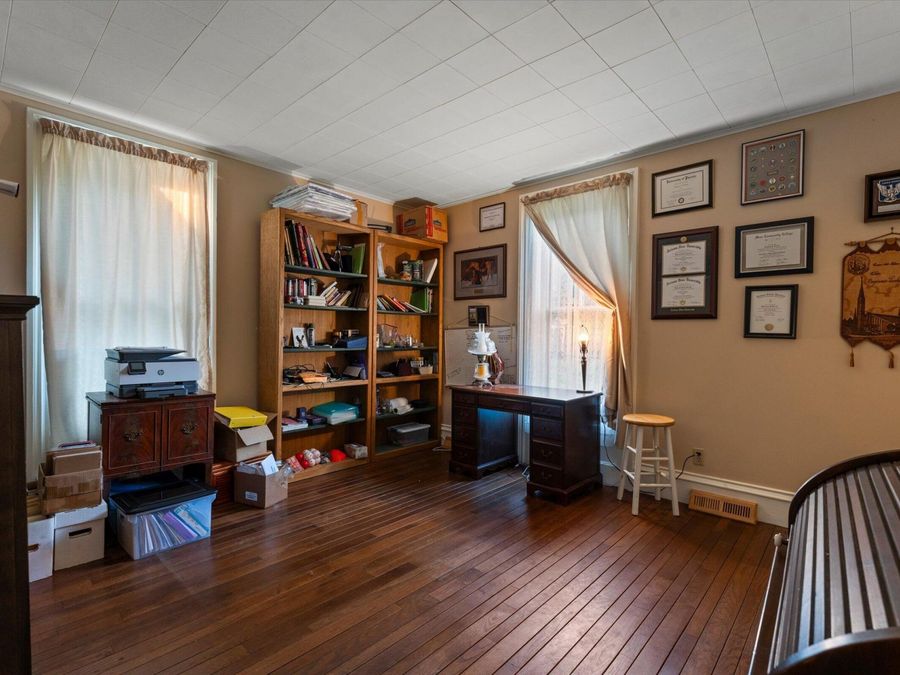 Property Image 12