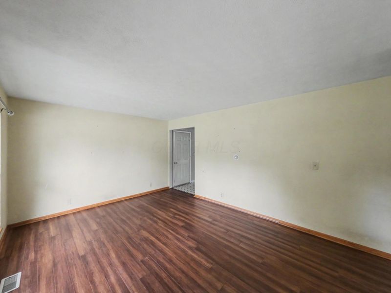 2437 Mercer Drive , Marion, OH 43302 Photo 5