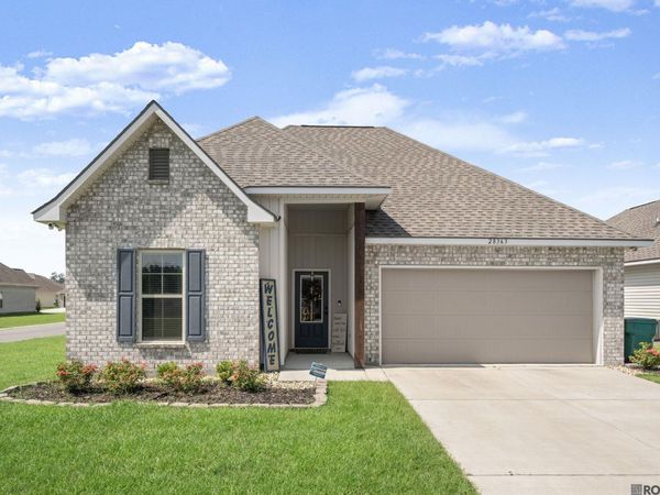 28363 Merrimack Dr, Denham Springs, LA 70726