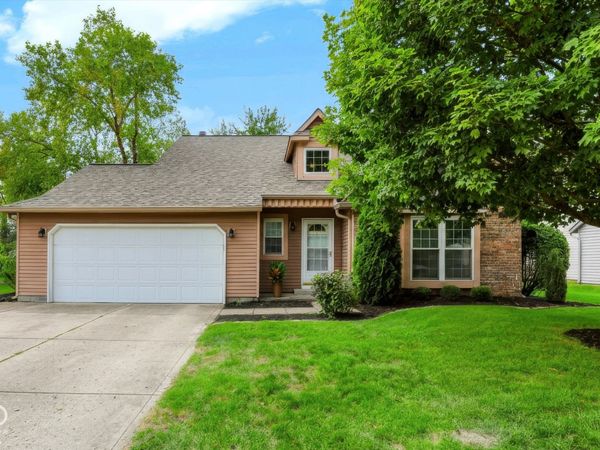 7564 Lippincott Way, Indianapolis, IN 46268