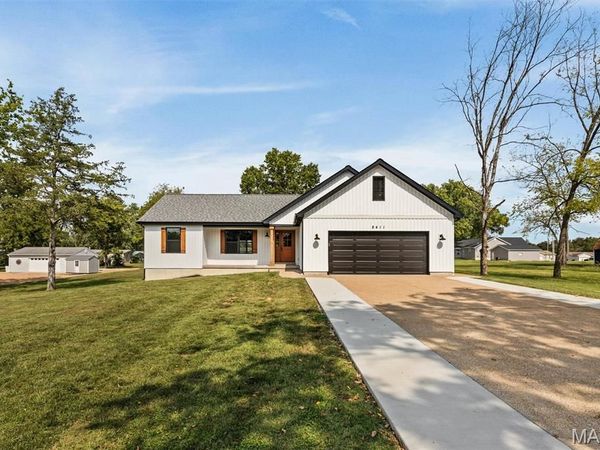 8411 Goldenrod Road , Cedar Hill, MO 63016