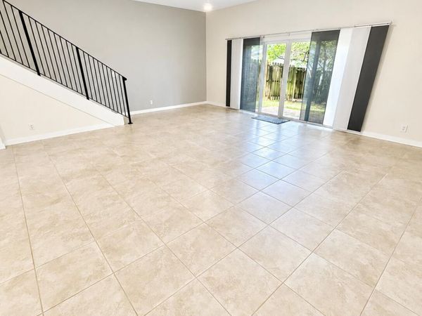 2931 SW 18th Terrace, Fort Lauderdale, FL 33315