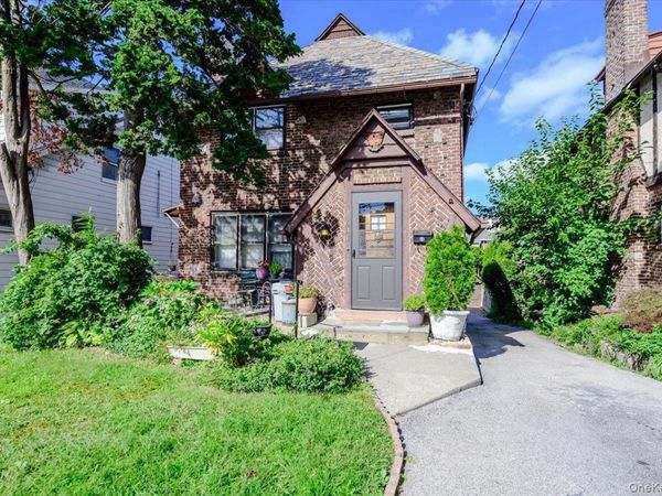 631 Kimball Avenue , Yonkers, NY 10704