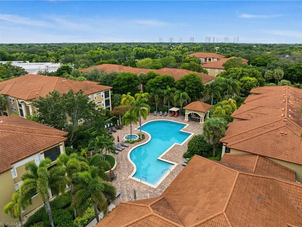 8930 Colonnades CT E, Unit 616, BONITA SPRINGS, FL 34135