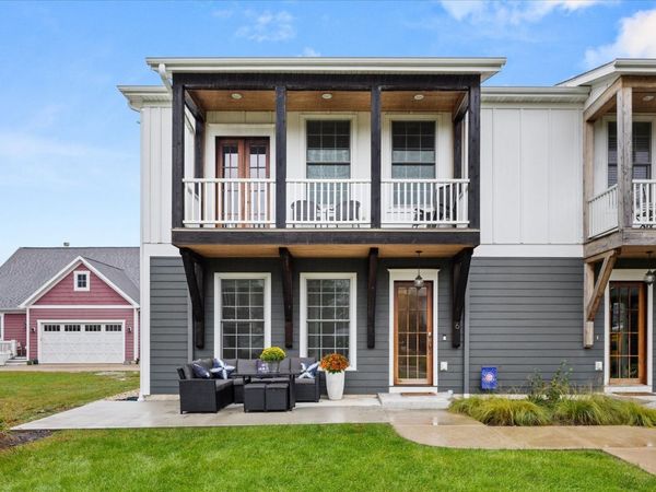 6 Port Place, Ottawa, IL 61350
