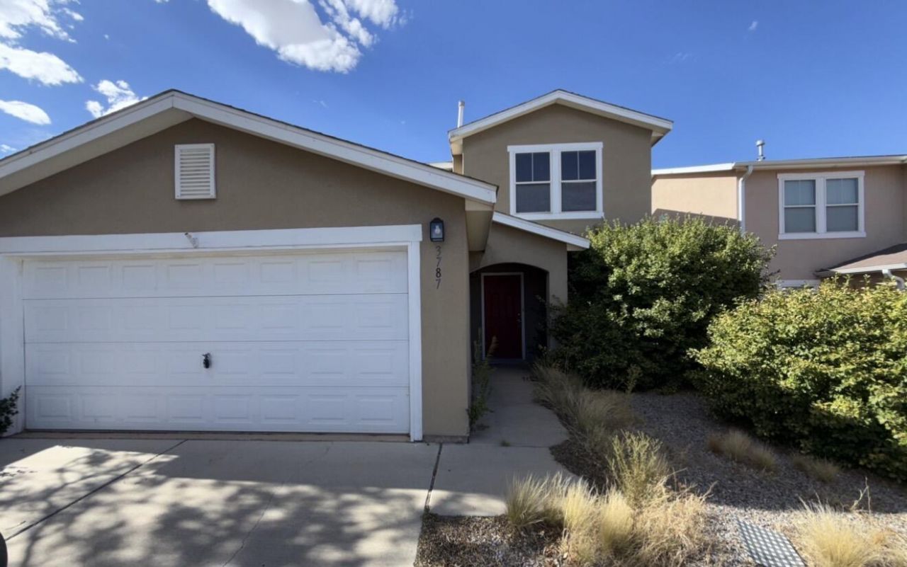 3787 Cattle Drive Ne, Rio Rancho, NM 87144 Main Photo