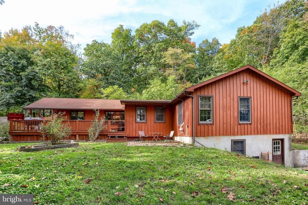 1385 GERMANTOWN ROAD, BLAIN, PA 17006