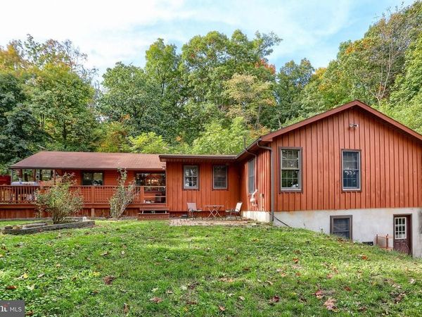1385 GERMANTOWN ROAD, BLAIN, PA 17006