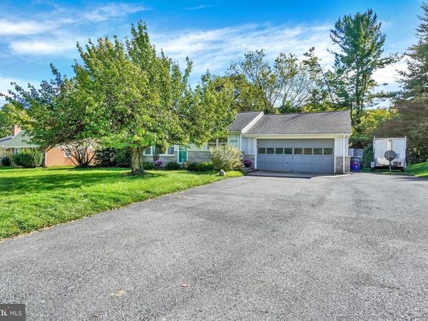4090 OLD ORCHARD ROAD, YORK, PA 17402