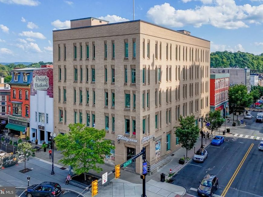 16 Centre Square, Unit 3E, Easton, PA 18042 Main Photo