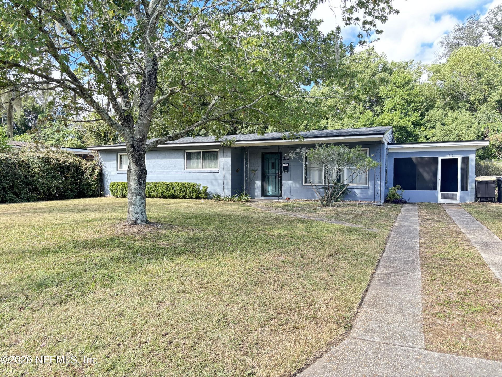3716 CAMBAY Place Jacksonville, FL 32210