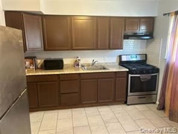 307 Fernside Place , Unit 1st Fl, Far Rockaway, NY 11691