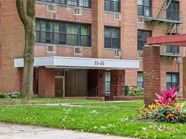75-34 Bell Boulevard , Unit 6H, Bayside, NY 11364