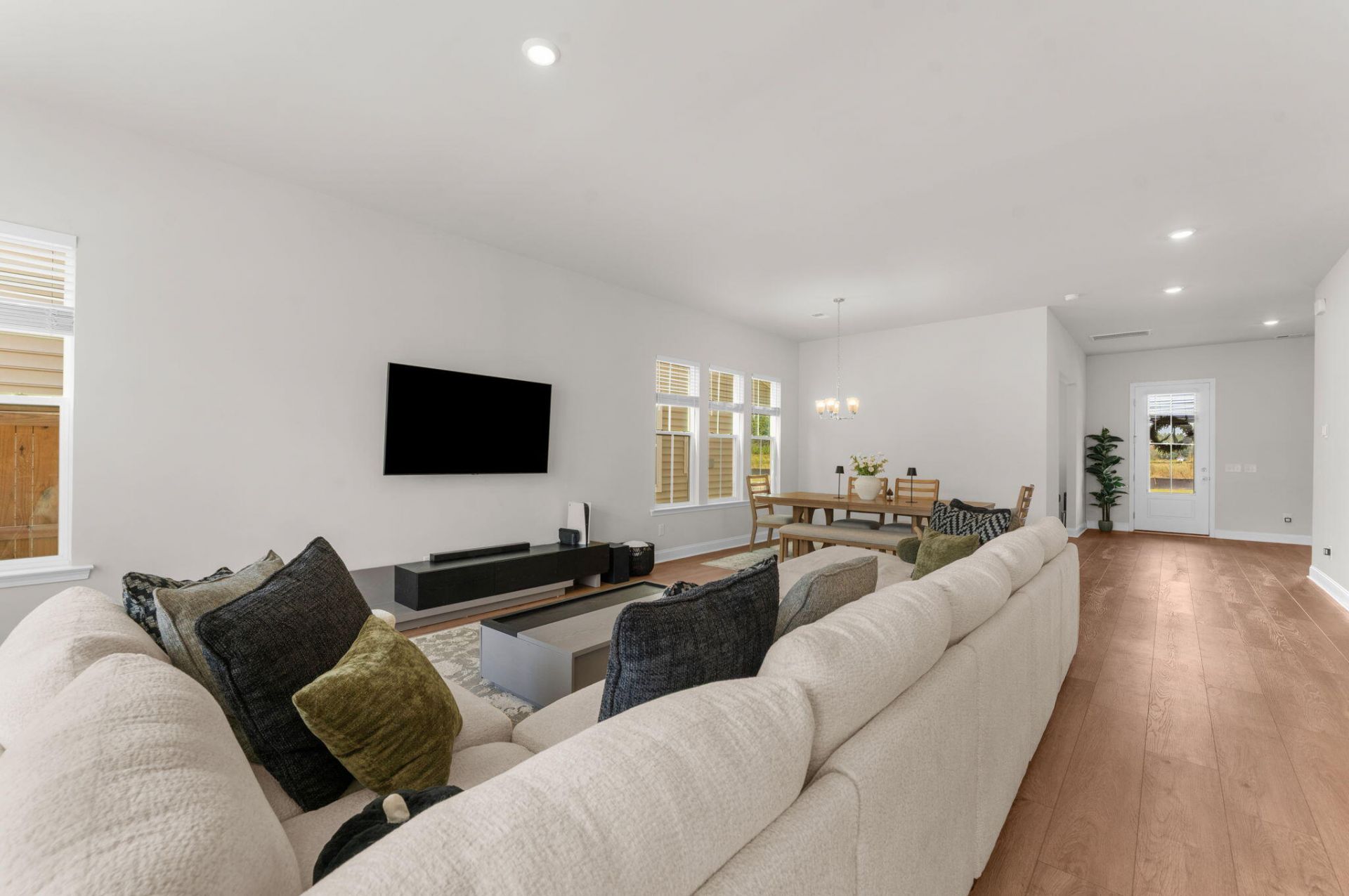 1086 Scotch Bonnet Way Photo 18
