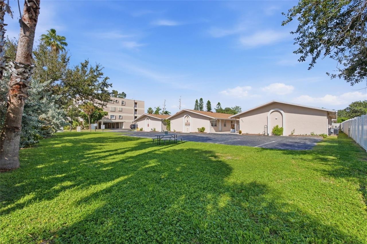 927 Gulf Boulevard , Unit 50, Indian Rocks Beach, FL 33785 Photo