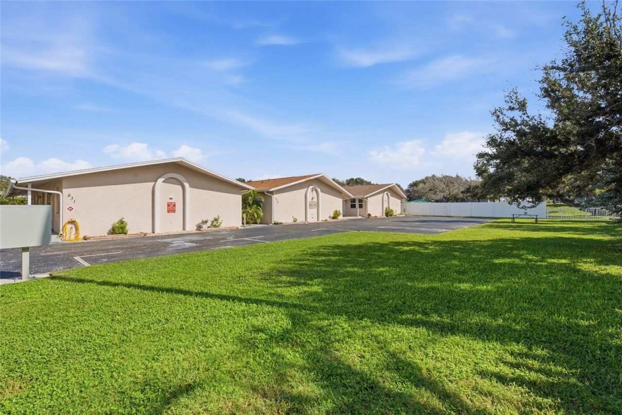 927 Gulf Boulevard , Unit 50, Indian Rocks Beach, FL 33785 Photo