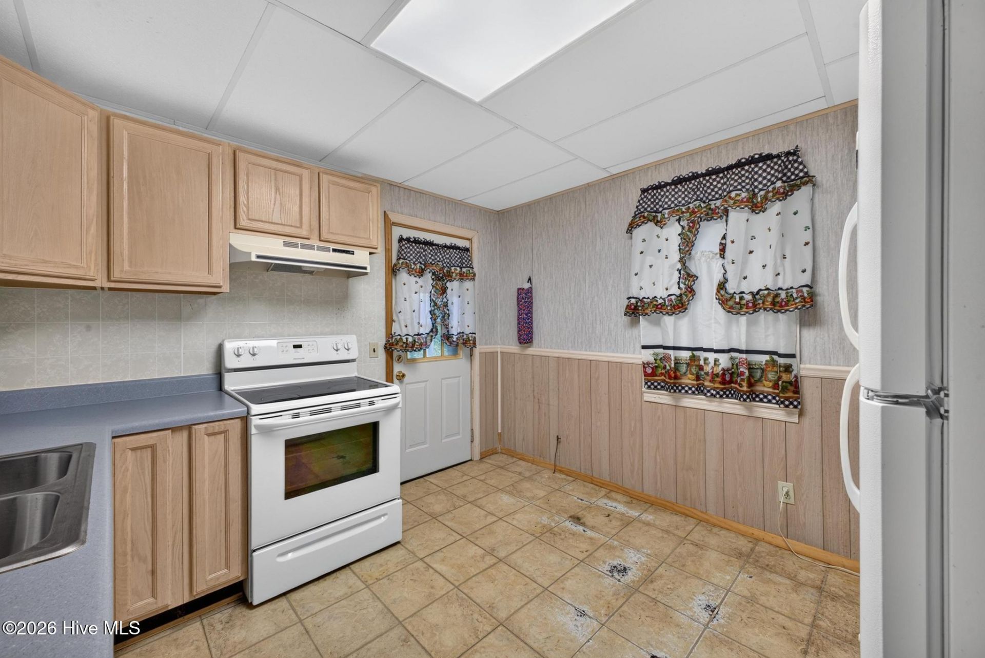 312 1st Street Photo 9