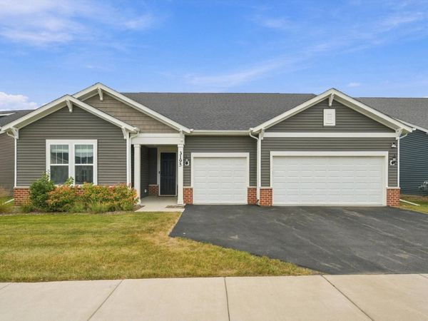 3195 Lincoln Prairie Boulevard , Aurora, IL 60503