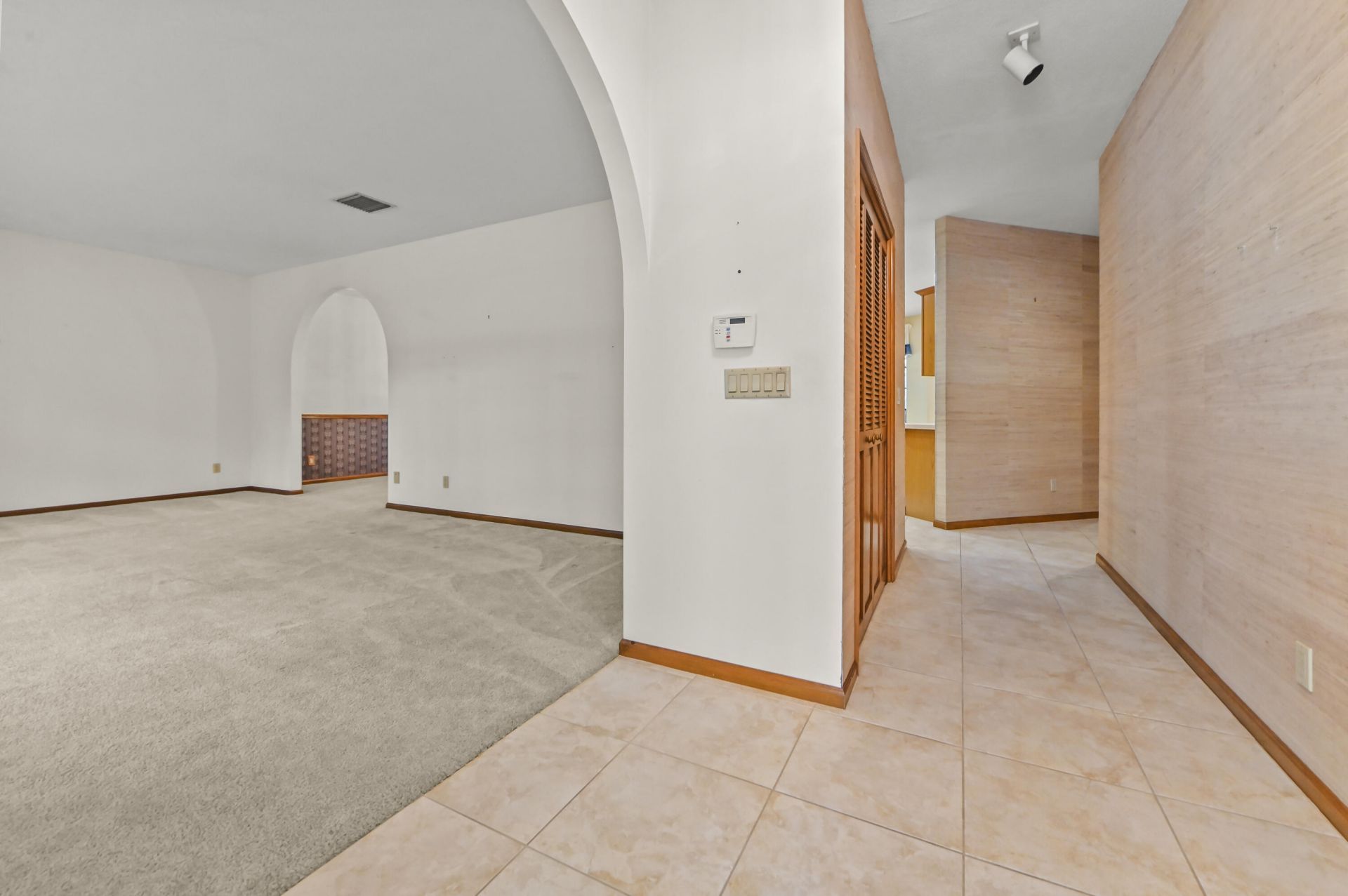 627 Marginal Road, West Palm Beach, FL 33411 Photo
