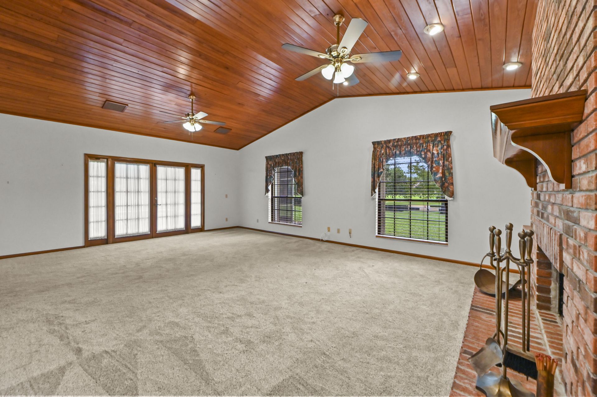 627 Marginal Road, West Palm Beach, FL 33411 Photo