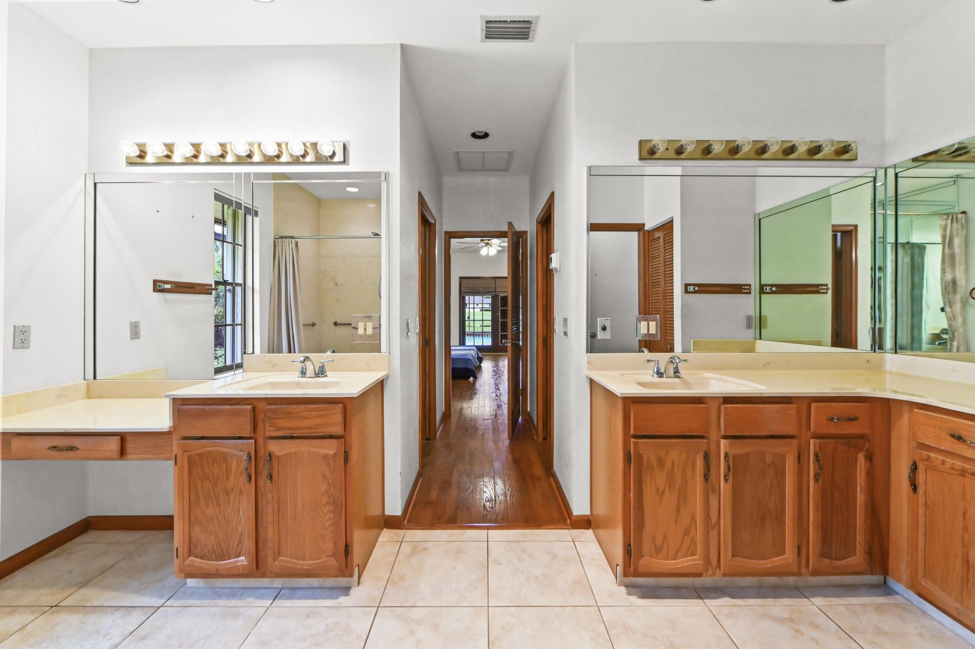 627 Marginal Road, West Palm Beach, FL 33411 Photo