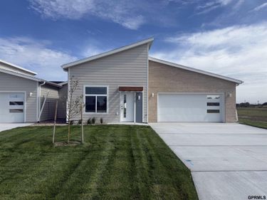 1210 Wycoff Drive, Lexington, NE 68850