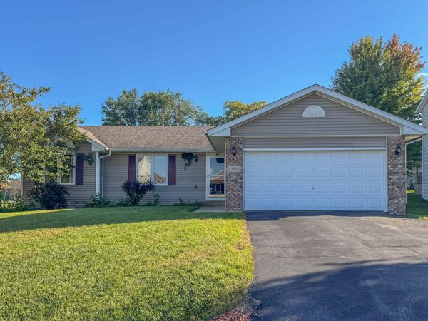 13354 Springhill Drive, WINNEBAGO, IL 61088